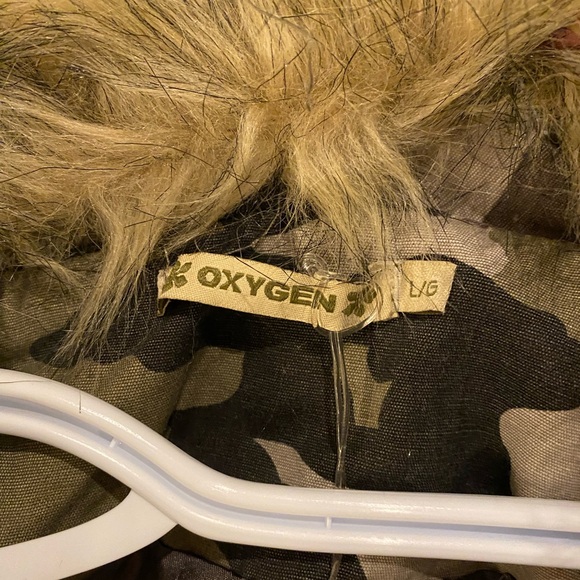 Oxygen Faux Fur Woman's Jacket | Size Large - Picture 4 of 9